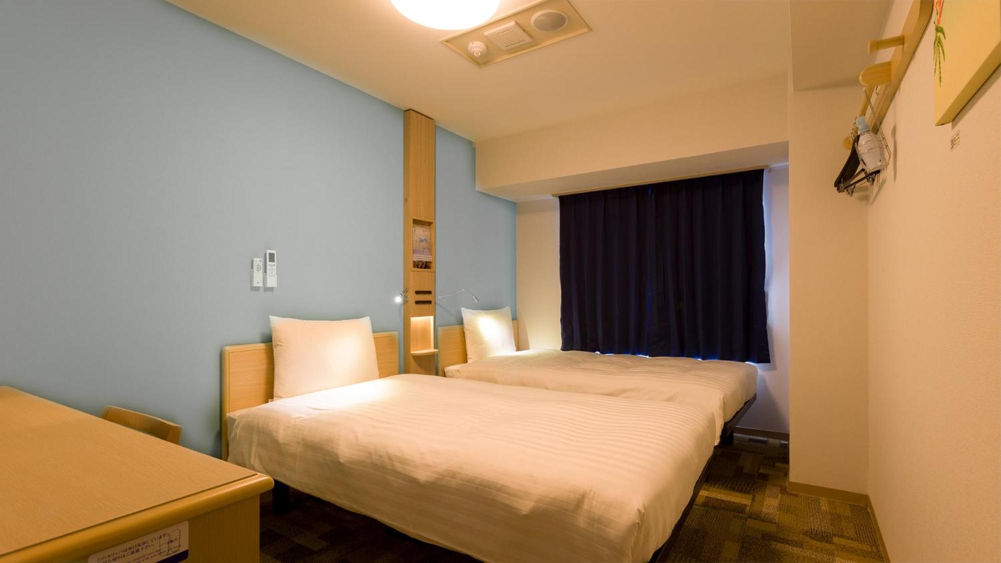 Toyoko Inn Jr Wakayama Eki Higashi Guchi Room photo